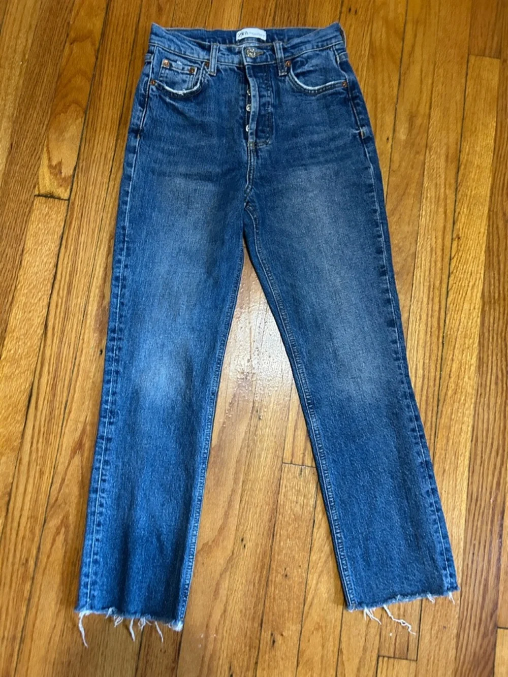 Zara Jeans Slim Straight Leg High Rise Raw Hem  Blue Denim Women’s Size 4 - Picture 2 of 8